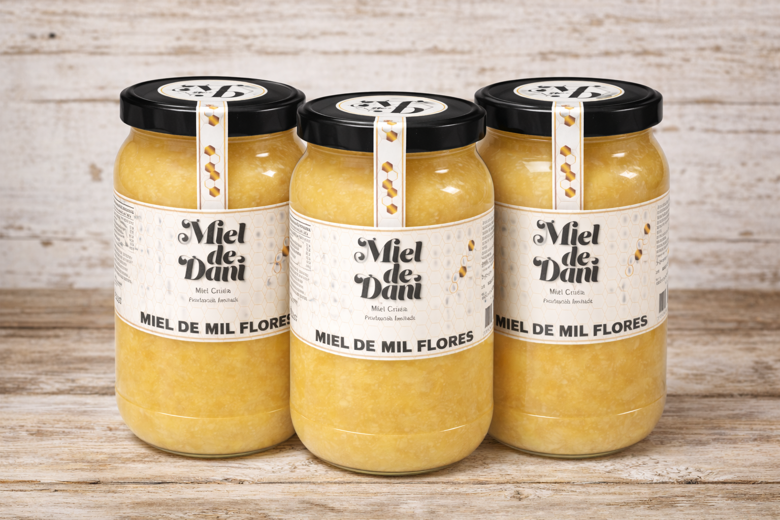 Miel de Mil Flores 2,5 kg · Mieldedani

Miel cruda artesanal · Producción limitada