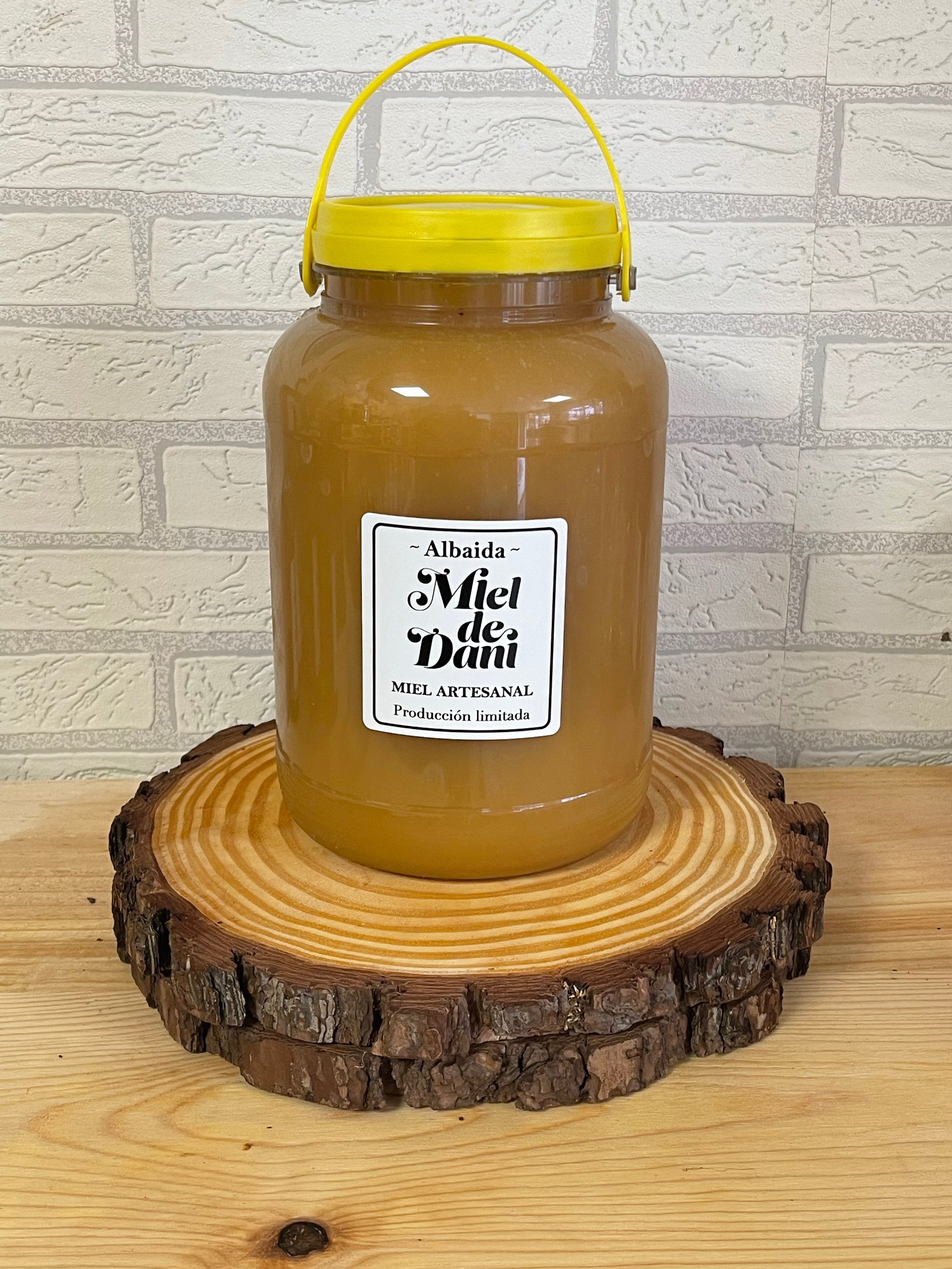 ⭐ 100 % Pura · Monofloral de Albaida · 50 € / 5 kg
(Precio equivalente: 10 € / kg)