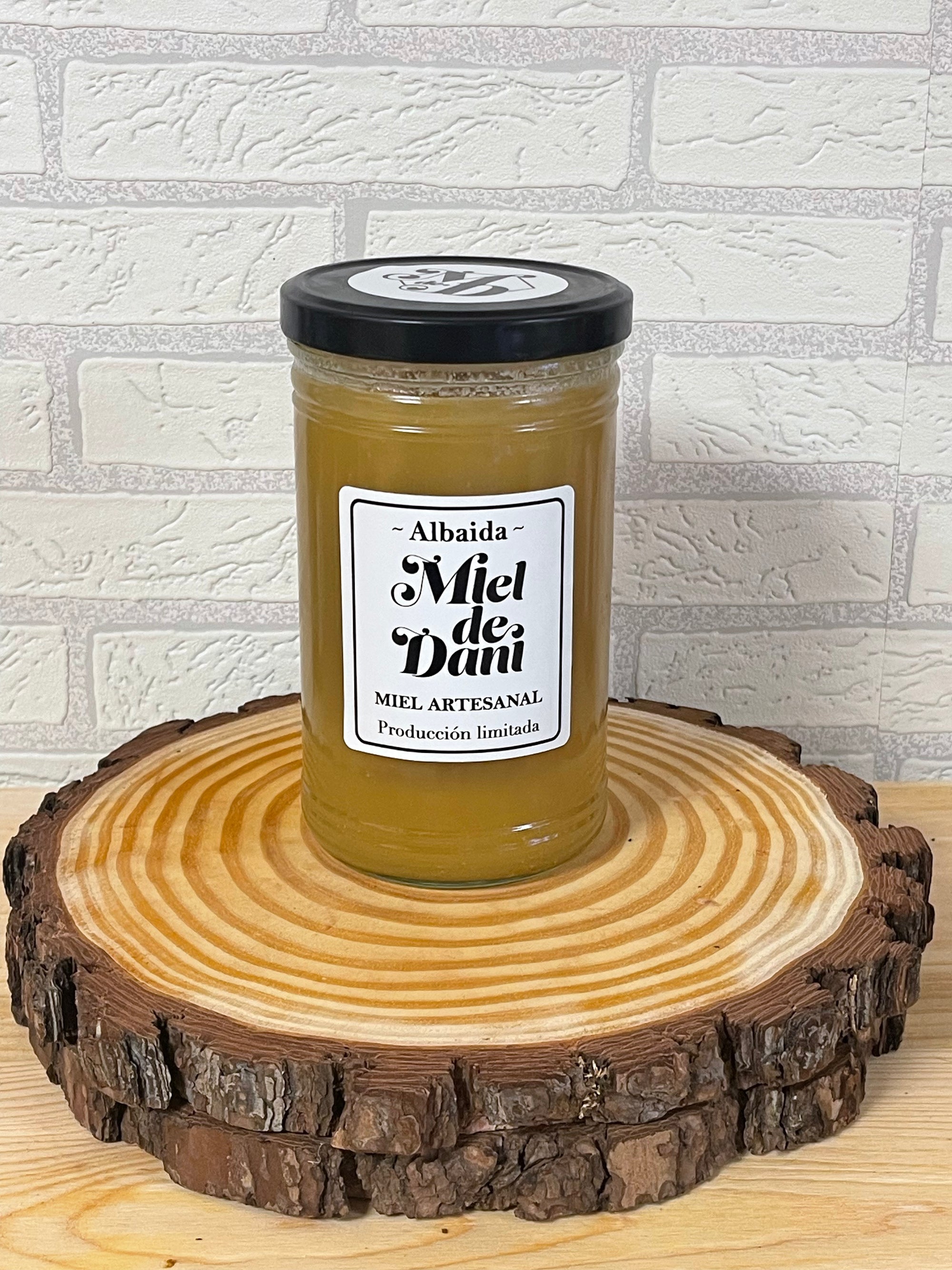🍯 Miel de Albaida cruda · 1,400 kg
Mieldedani · Miel artesanal española · Producción limitada