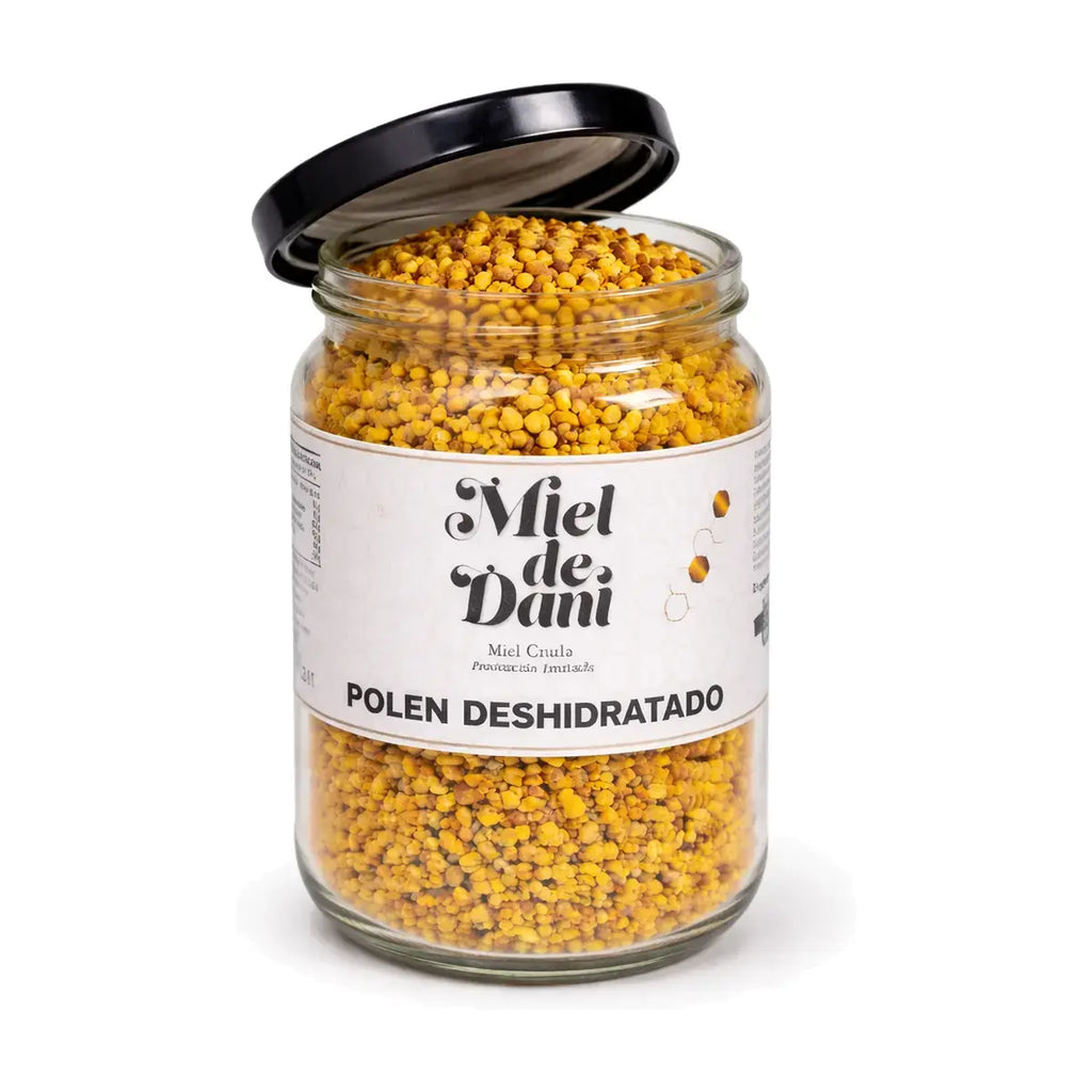 Polen deshidratado — fondo blanco uniforme, vista 4